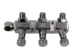 Разветвитель на 3 аэрографа Anest Iwata